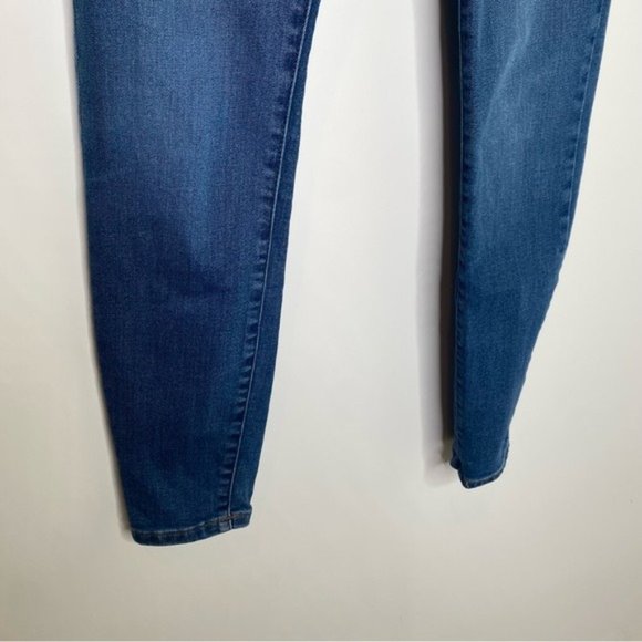 Everlane The Authentic Stretch Mid-Rise Skinny Jeans - Picture 3 of 9